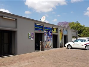 400 m² Office Space in Rustenburg Central
