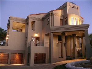 4 Bed House in Woodhill