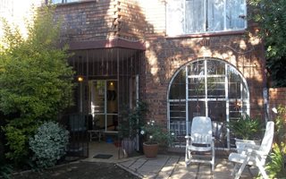 3 Bedroom Duplex in Glenanda