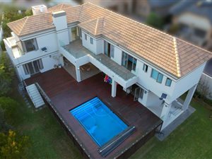 4 Bed House in Willaway
