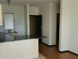 1 Bed Apartment in Roodepoort Central