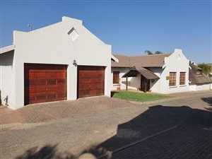 3 Bed Townhouse in Cashan