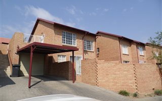 2 Bedroom Townhouse in The Reeds