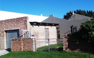 3 Bedroom House in Broadwood