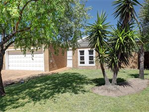 3 Bed House in Sonstraal Heights