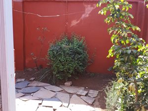 1 Bed Garden Cottage in Parkview
