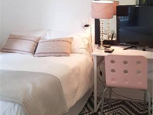 1 Bed Garden Cottage in Parkview