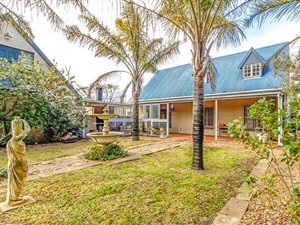 4 Bed House in Halali