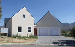3 Bedroom House in Stanford