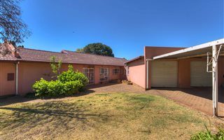 3 Bedroom House in Harmelia
