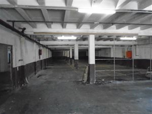 1173 m² Industrial space in Jacobs