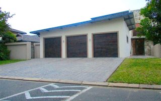 3 Bedroom House in Mzingazi Golf Estate