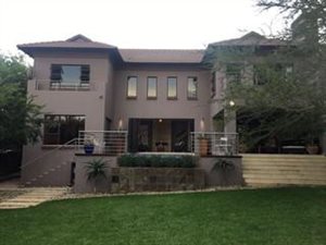 3 Bed House in Country View Estate