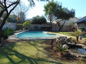 4 Bed House in Highway Gardens