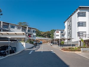 2 Bed Apartment in Umbogintwini