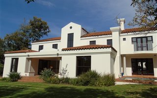 3 Bedroom House in Dainfern