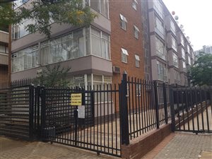 2 Bed Apartment in Sunnyside