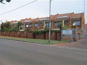 2 Bed Townhouse in Pollak Park