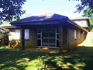 3 Bed House in Clarendon