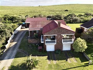 3 Bed House in Cannon Rocks