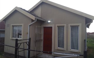 2 Bedroom House in Duvha Park