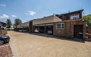 2 Bedroom Townhouse in Brackendowns