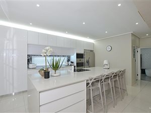 7 Bed House in De Oude Spruit