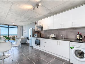 2 Bed Apartment in Milnerton Central