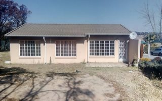 3 Bedroom Townhouse in Country View