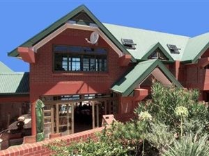 3 Bed House in Herolds Bay