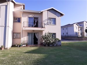 2 Bed Apartment in Beacon Bay