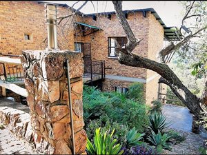 3 Bed Townhouse in Rietondale