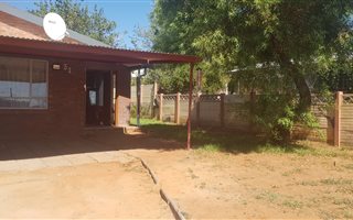 3 Bedroom House in South Ridge