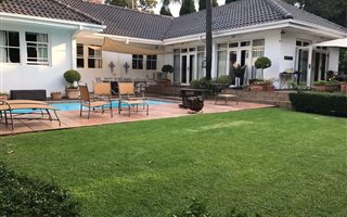 7 Bedroom House in Waterkloof Ridge