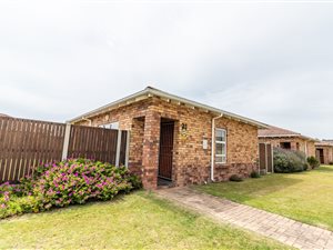 2 Bed Townhouse in Lorraine