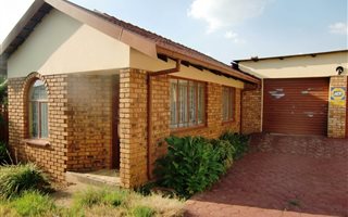 3 Bedroom House in Mamelodi East