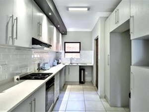 2 Bed Apartment in Jansen Park