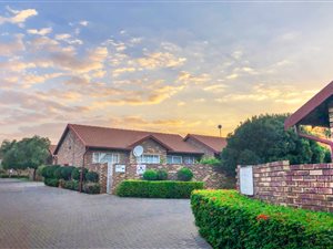 2 Bed Townhouse in Meyerspark