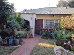 2 Bed House in Orange Grove