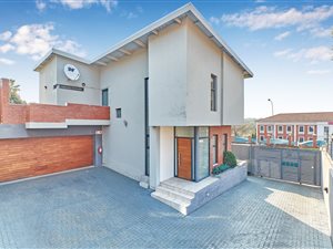 3 Bed Townhouse in Greenside