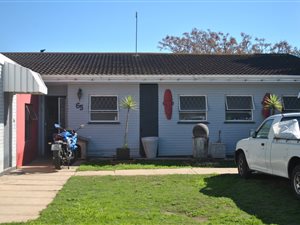 4 Bed House in Bluewater Bay