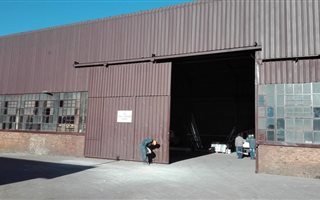 1207 m² Industrial space in Alrode