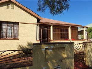3 Bed House in Beaconsfield
