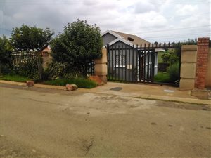 2 Bed House in Tsolo
