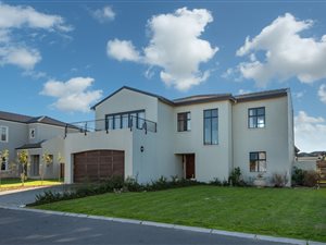 4 Bed House in Durbanville Central