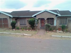 3 Bed House in KwaMashu