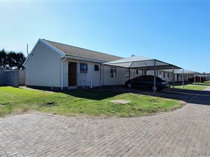 2 Bed Townhouse in Gonubie