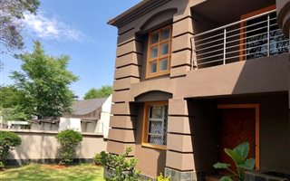 3 Bedroom House in Saxonwold