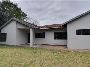 3 Bed House in Meerensee