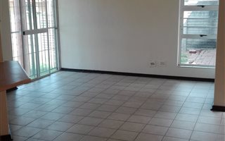 3 Bedroom Apartment in Birdswood